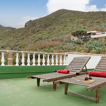 House In Anaga Holiday home